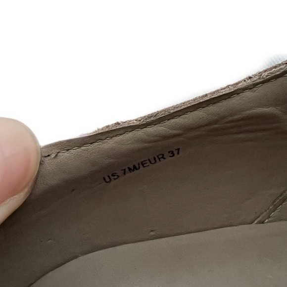 VINCE Genuine Leather Suede Slip-On‎ Flats Loafers Beige shoes 37 7 - Picture 5 of 7